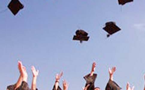 留学英文推荐信范文-留学推荐信