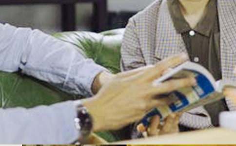 大学生个人自我评价(精)