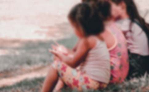 关爱留守儿童倡议书