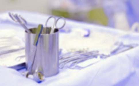 有关卫校护理系毕业生的自荐信