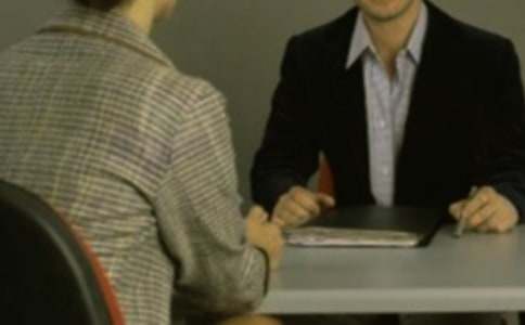 简单大方面试的自我介绍