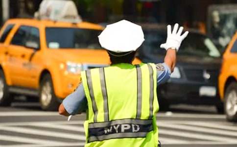 表扬信范文交警-给交警的表扬信