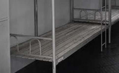 在宿舍吸烟检讨书