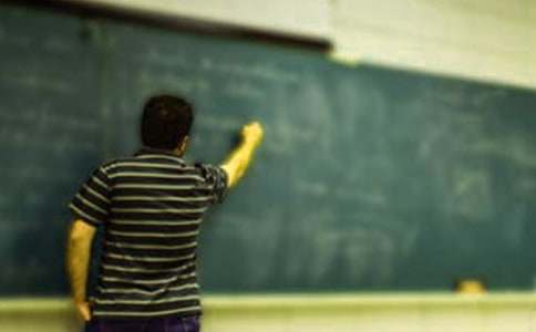 班主任教育实习自我鉴定