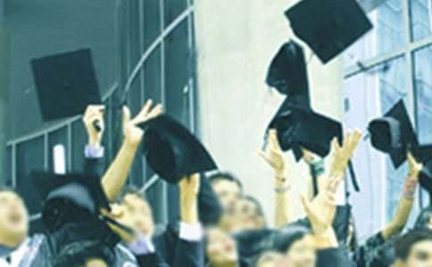 应届毕业生自荐信