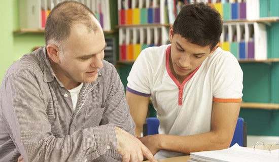 老师推荐学生的推荐信汇编七篇