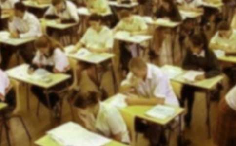 迎接期末考试倡议书